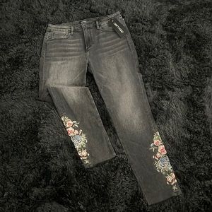 Driftwood skinny black jeans size 12